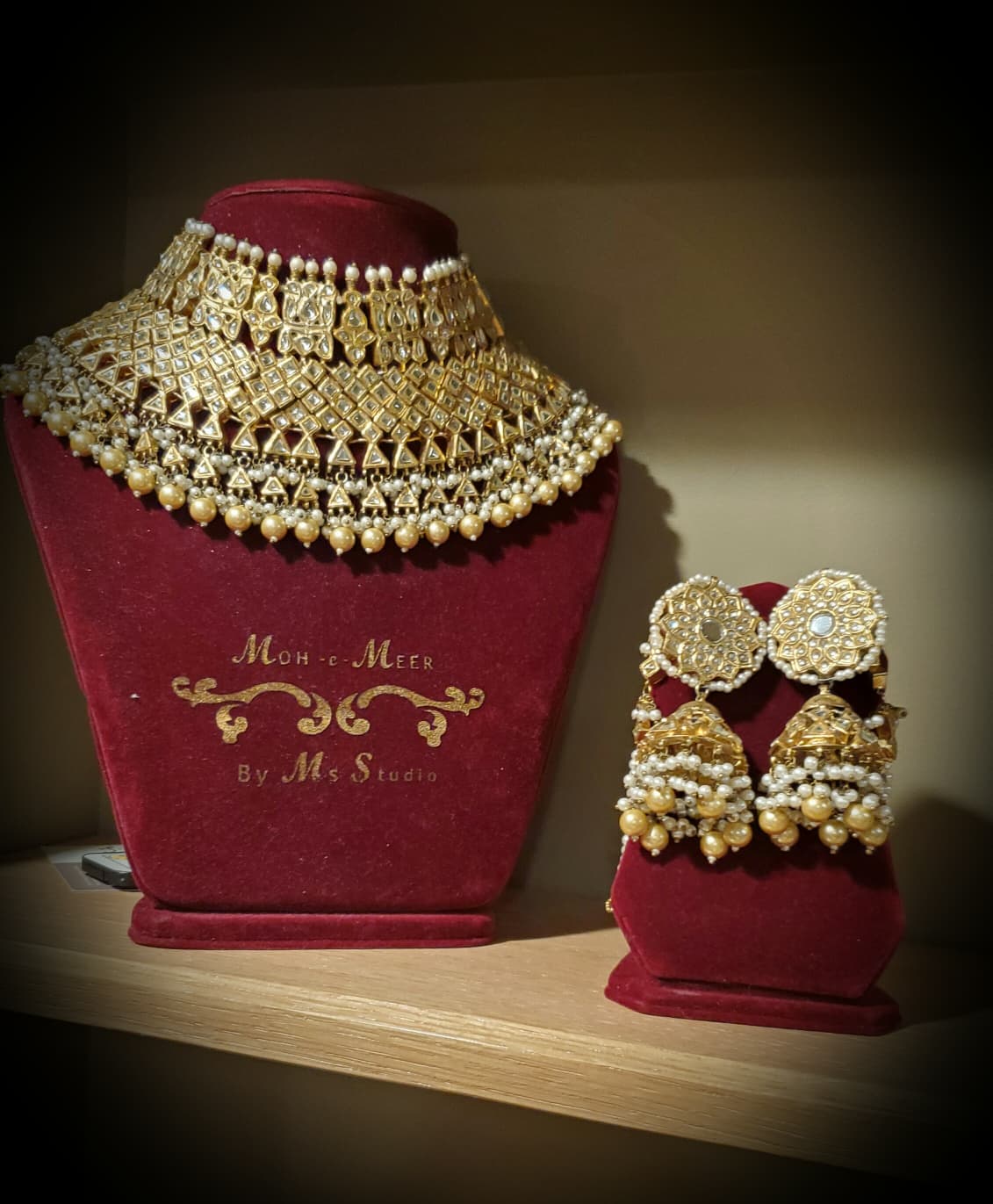 Malika-e-Tajdar Set